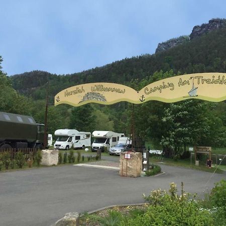 Campingplatz Am Treidlerweg Кёнигштайн-ан-дер-Эльбе Экстерьер фото