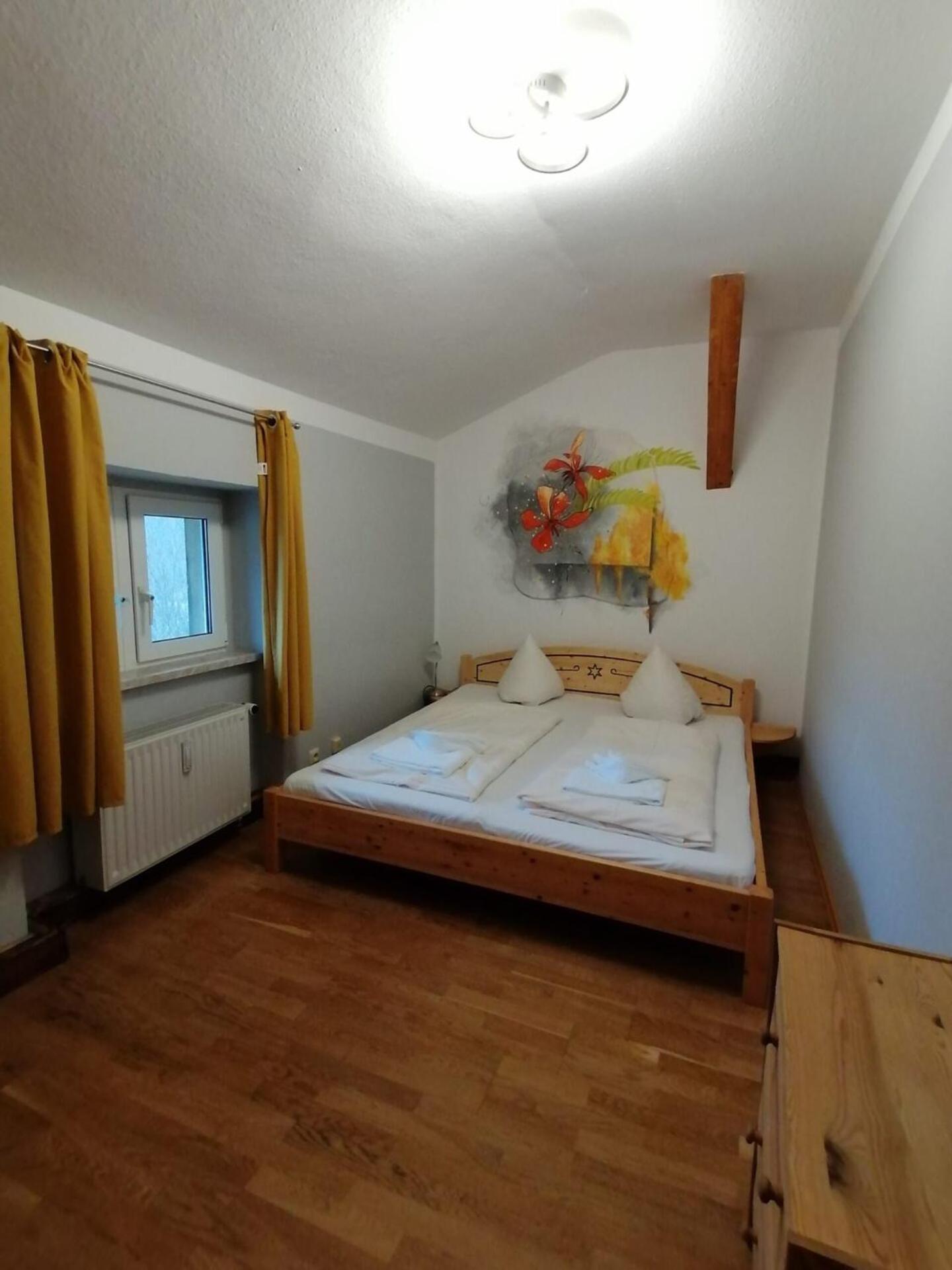 Campingplatz Am Treidlerweg Кёнигштайн-ан-дер-Эльбе Экстерьер фото