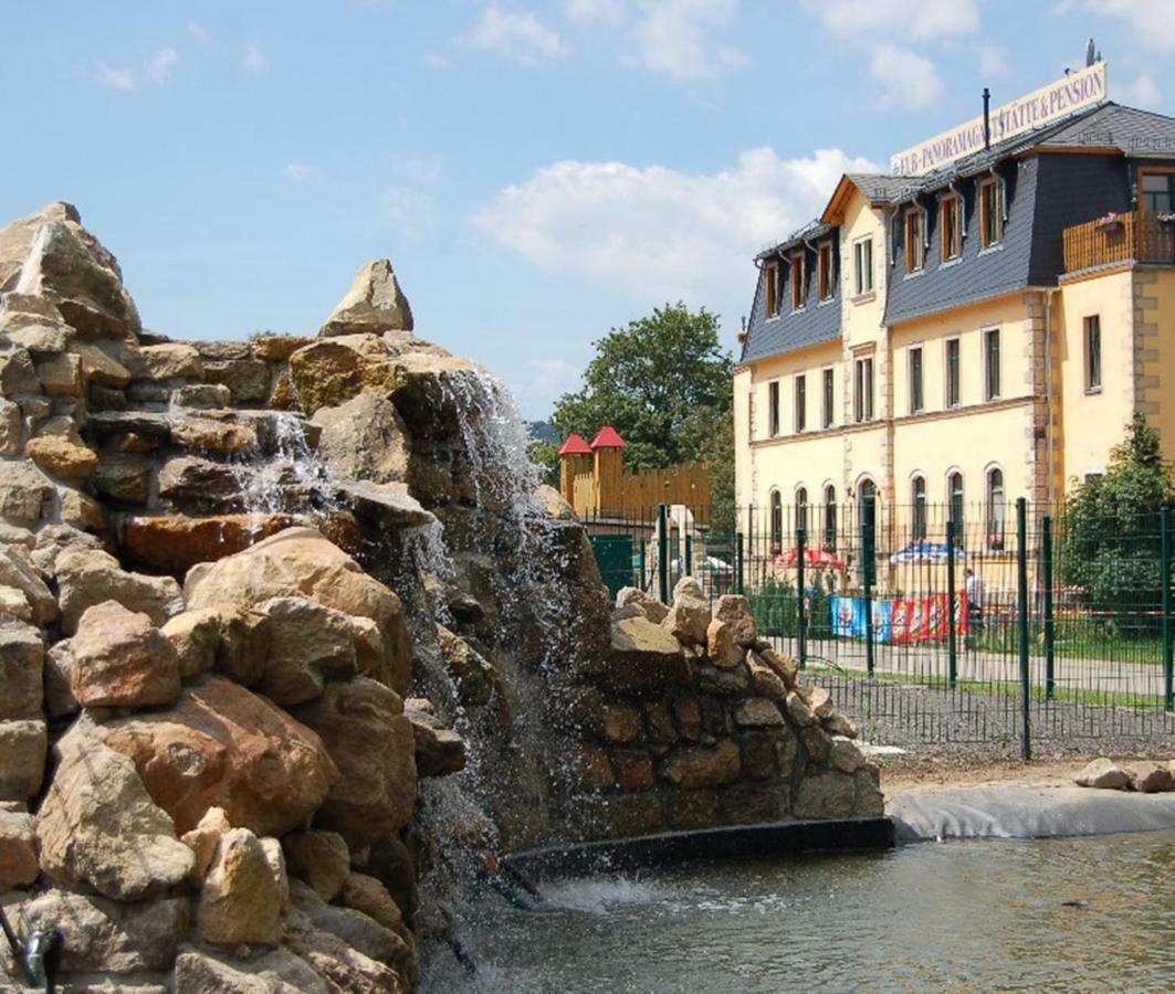Campingplatz Am Treidlerweg Кёнигштайн-ан-дер-Эльбе Экстерьер фото